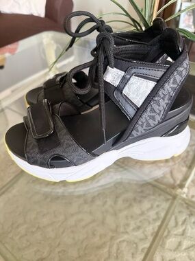 MICHAEL Michael Kors Black and White Lace-Up Platform Sandals